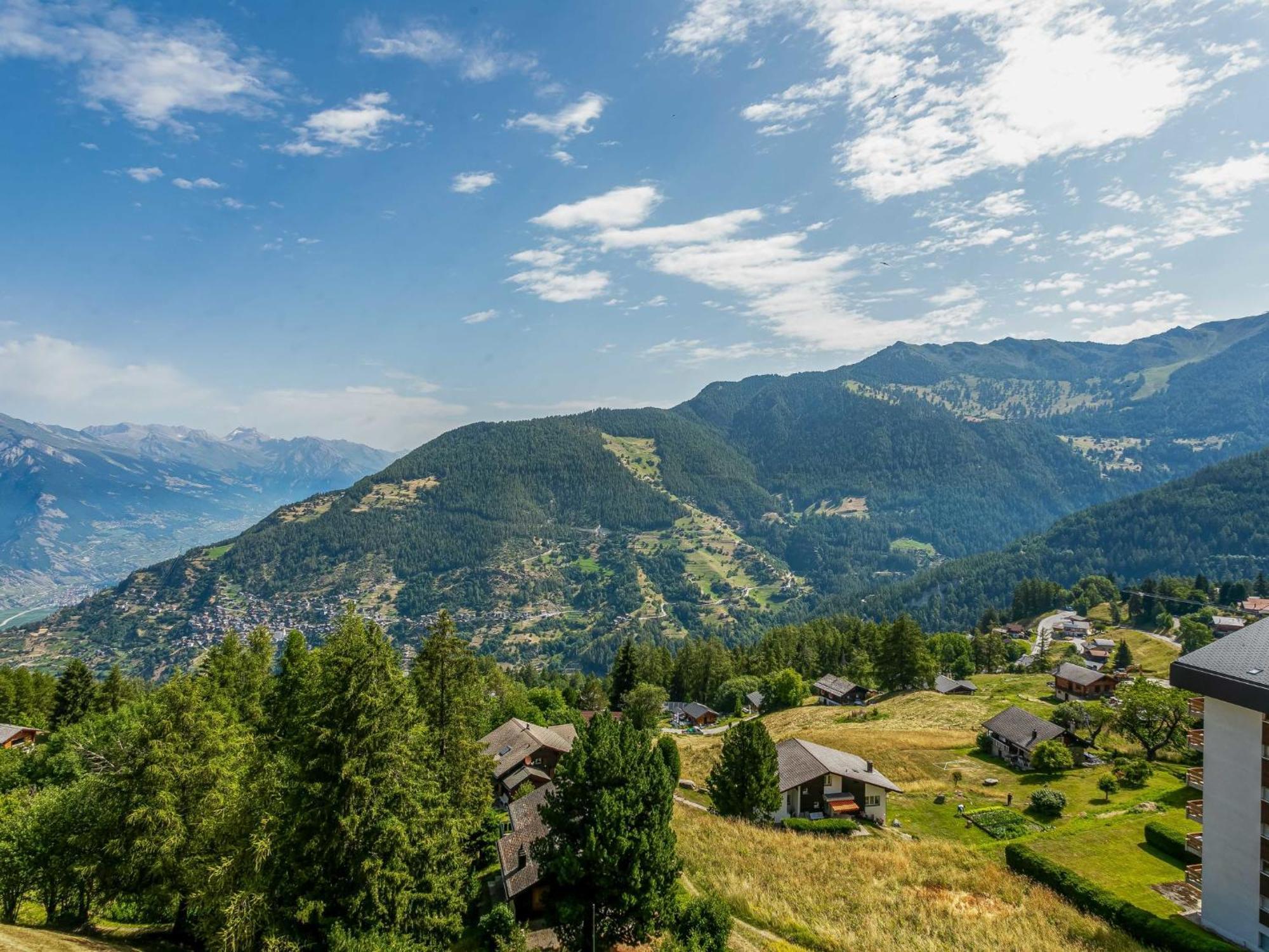 T-resort 3p6 Vue Vallee By Interhome Apartment